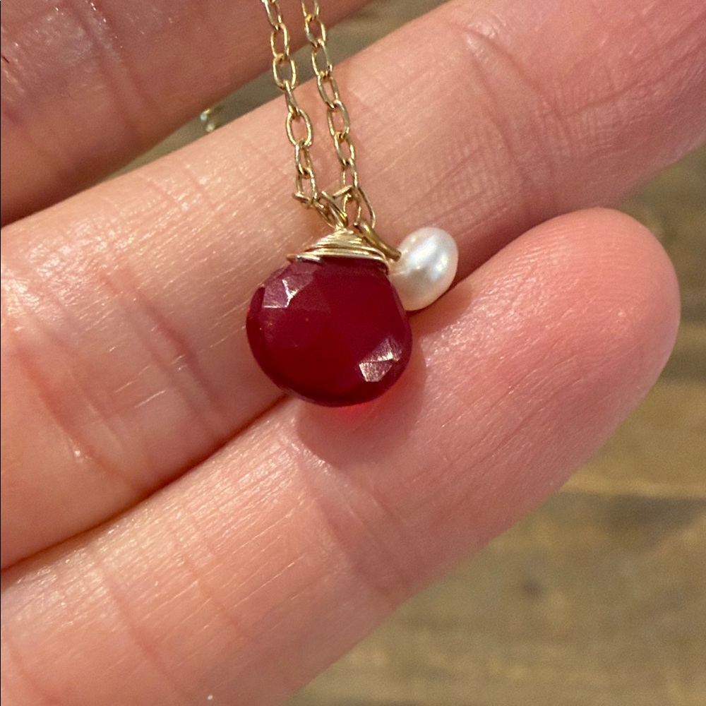FRANCESCA’s necklace